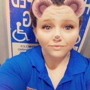 Meet your Posher, Britt